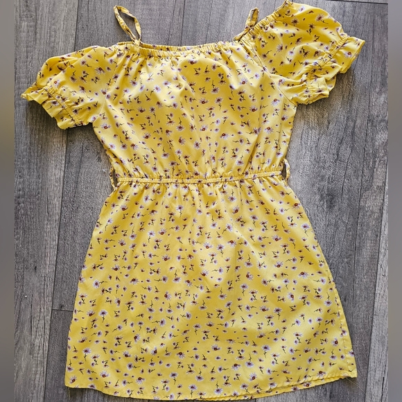 Girl's Dress Size XL - Picture 3 of 7